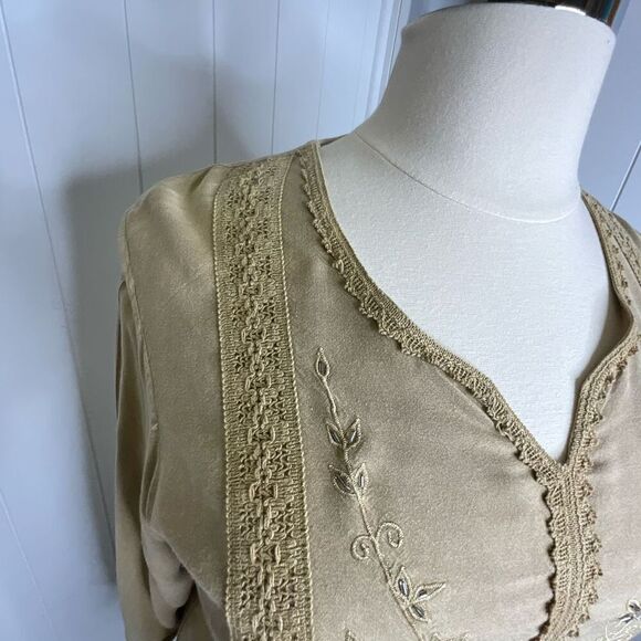 Vintage Fashion Fusion Women’s 1X Plus Tan Embroidered Peasant Tunic Top - Picture 4 of 15